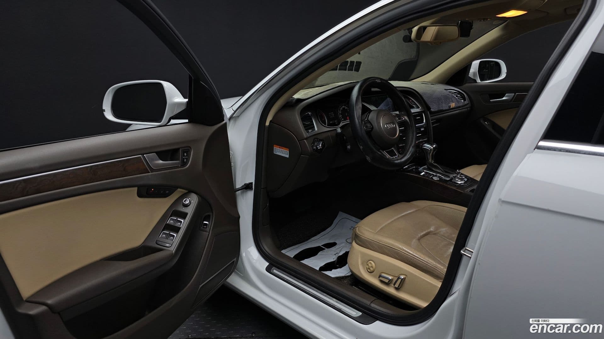 Main__Slider__Photo:A4 Audi 2015.1-9