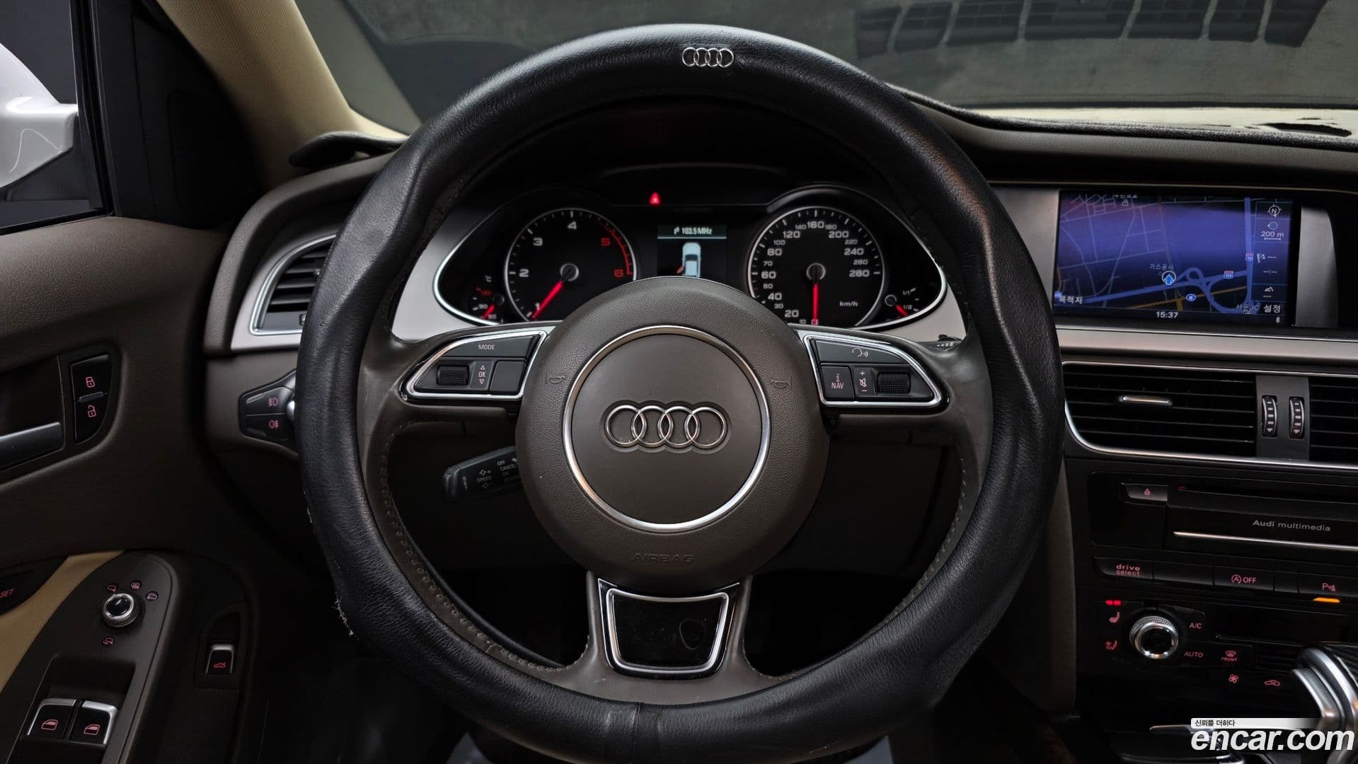 Main__Slider__Photo:A4 Audi 2015.1-12