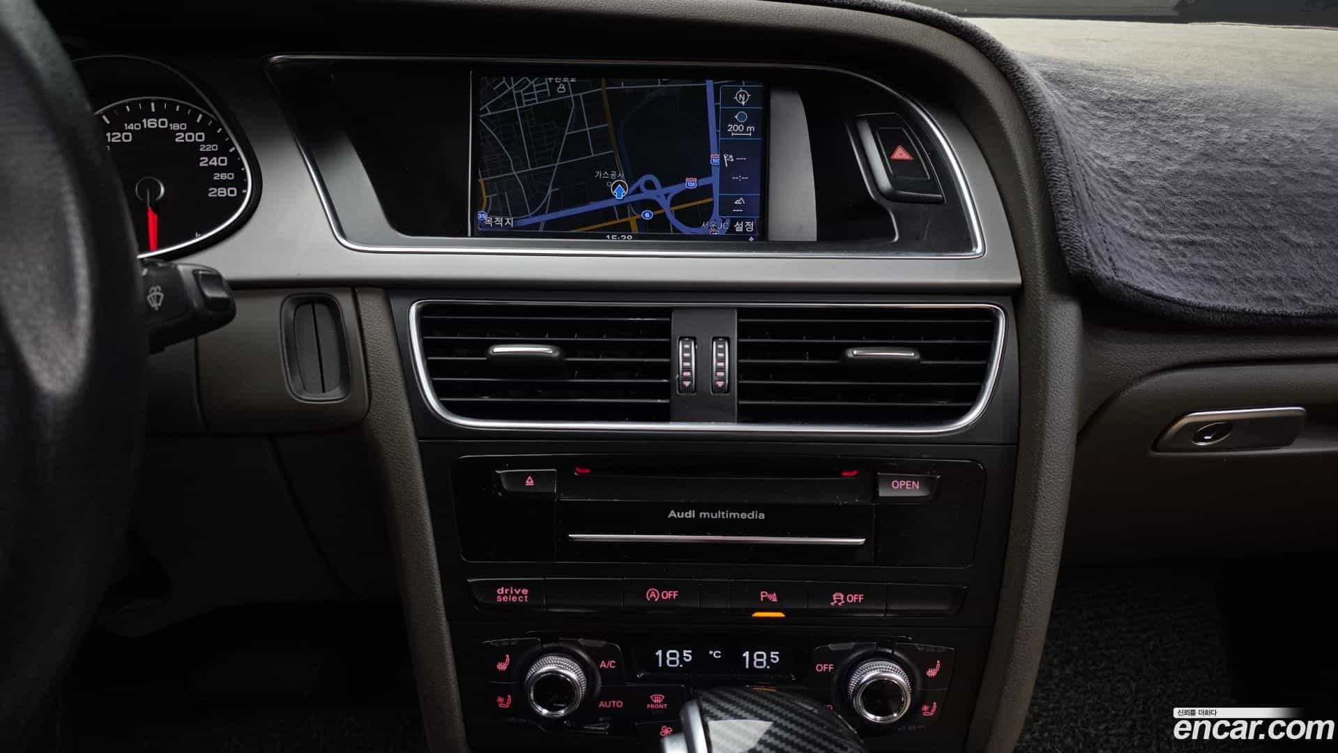 A4 Audi 2015.1-OPTION-018