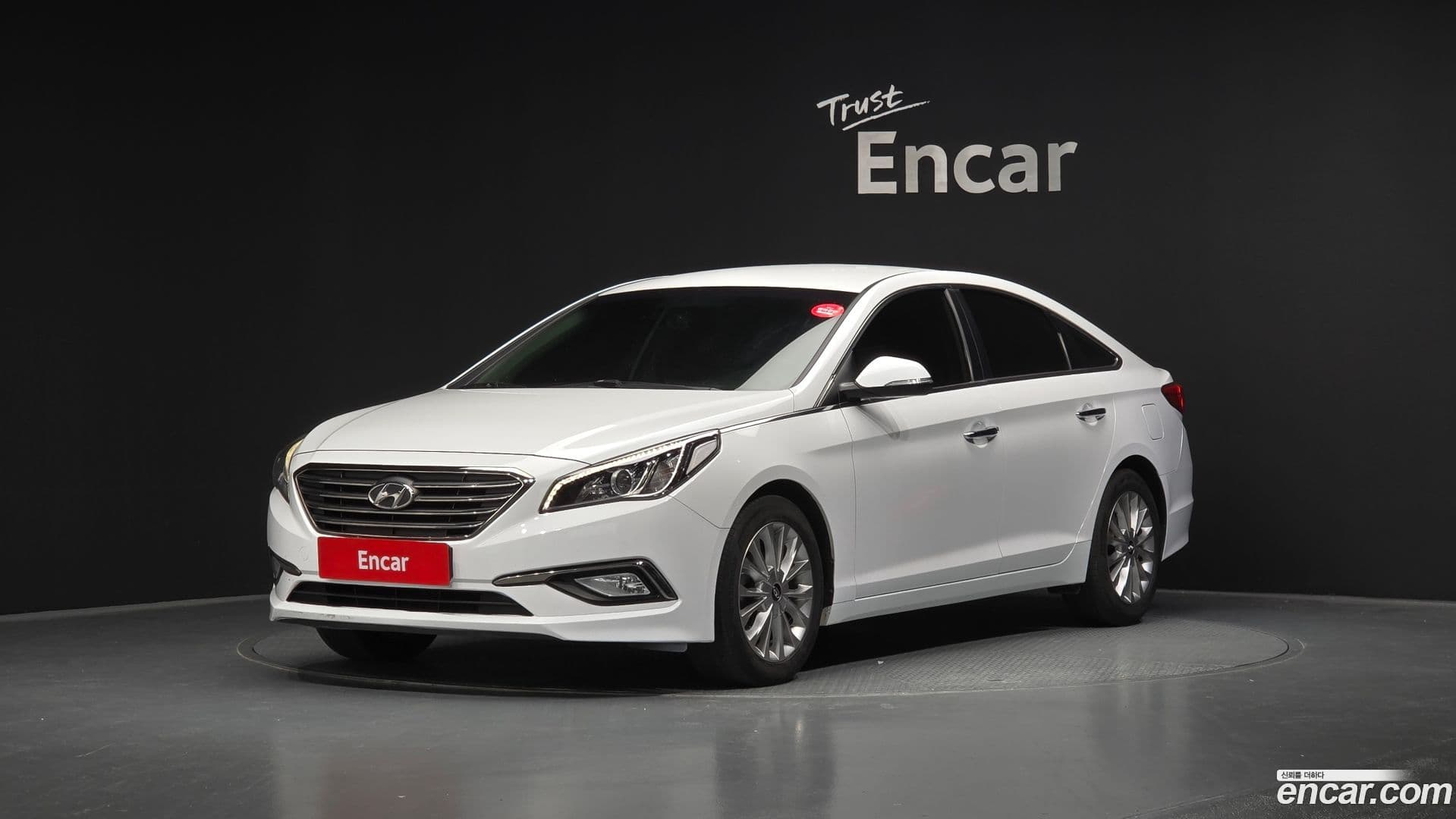 Main__Slider__Photo:Sonata Hyundai 2016.11-0