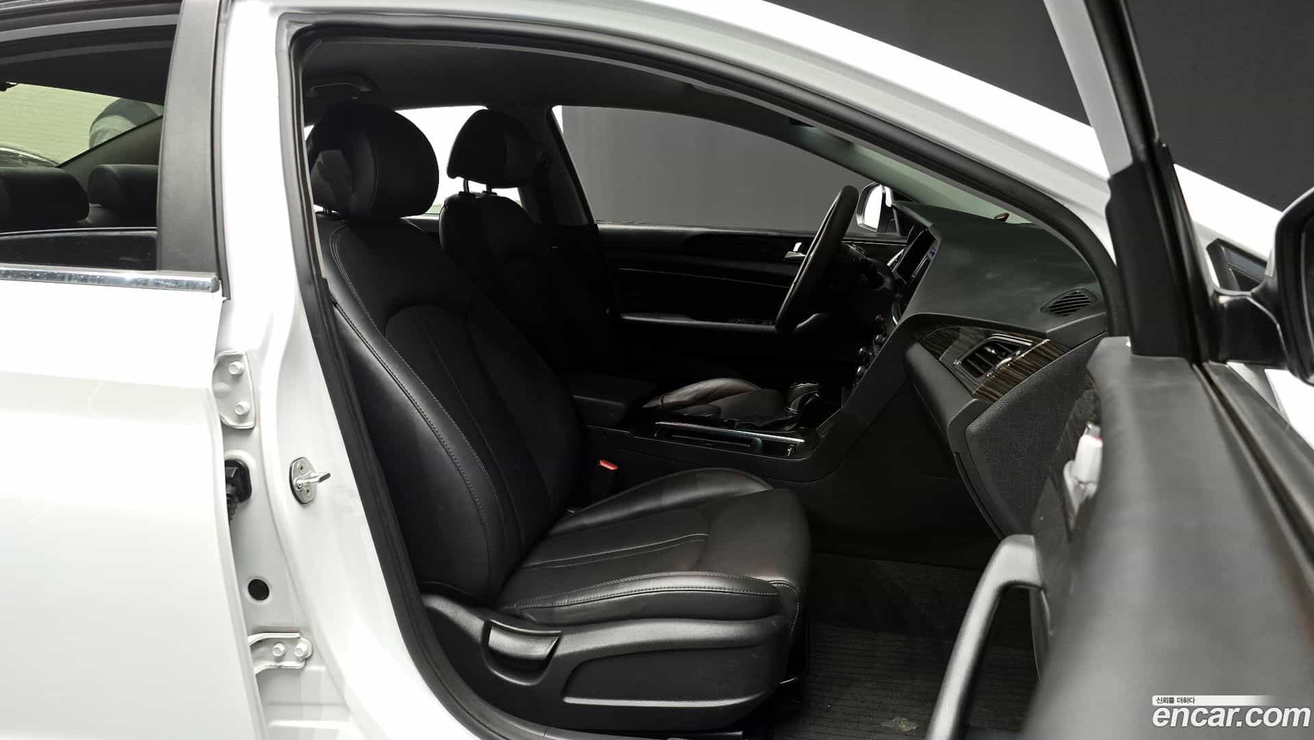 Sonata Hyundai 2016.11-INNER-010