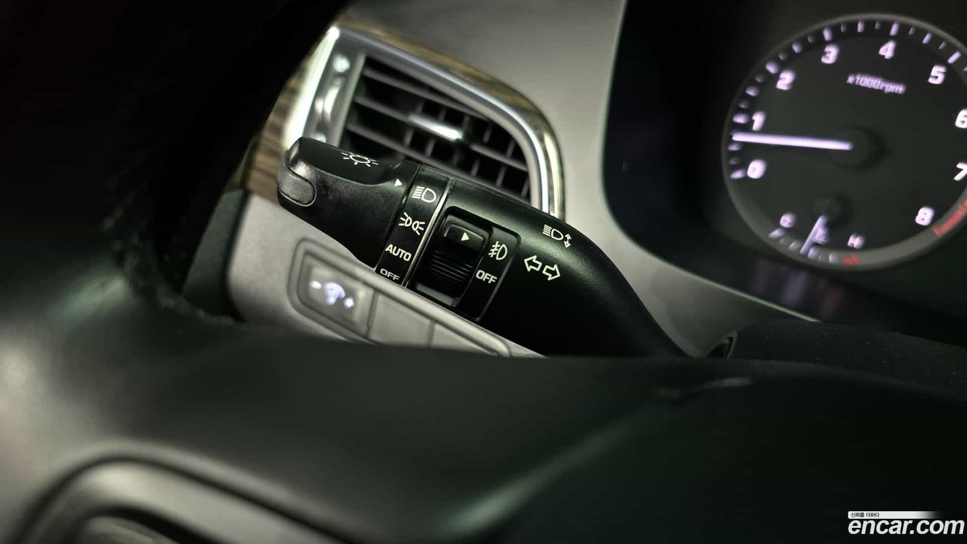 Sonata Hyundai 2016.11-OPTION-022