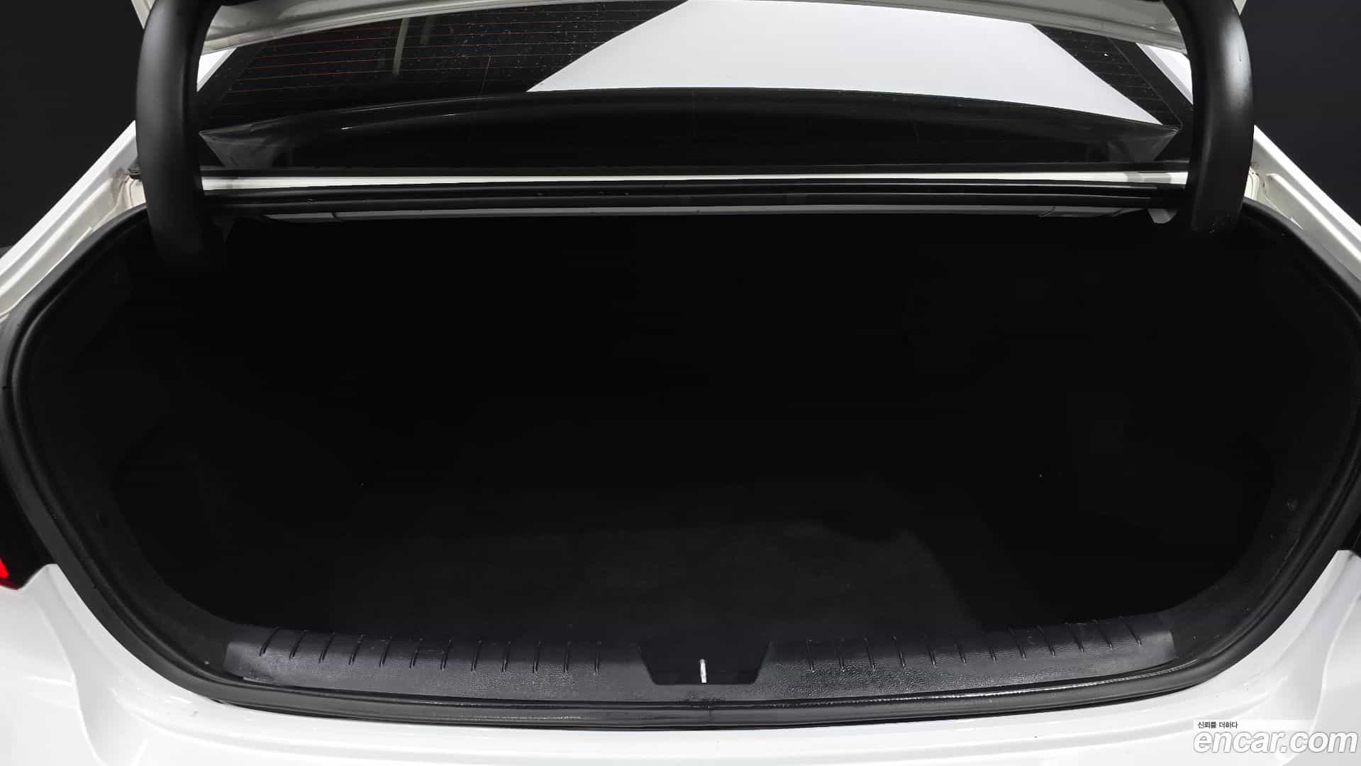 Sonata Hyundai 2016.11-OPTION-024