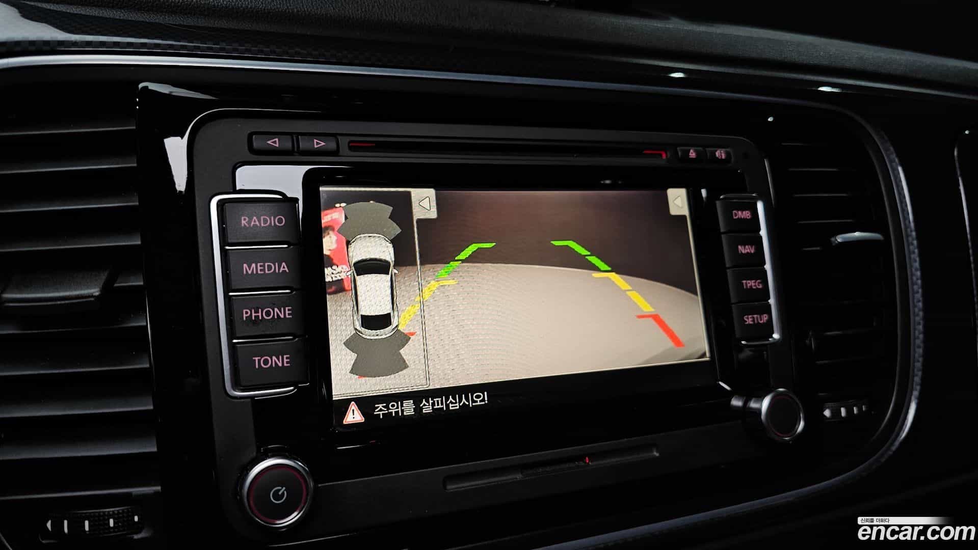 Beatle Volkswagen 2013.11-OPTION-020