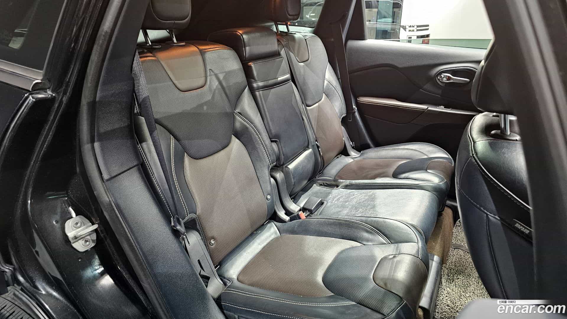 Cherokee Jeep 2016.11-OPTION-016