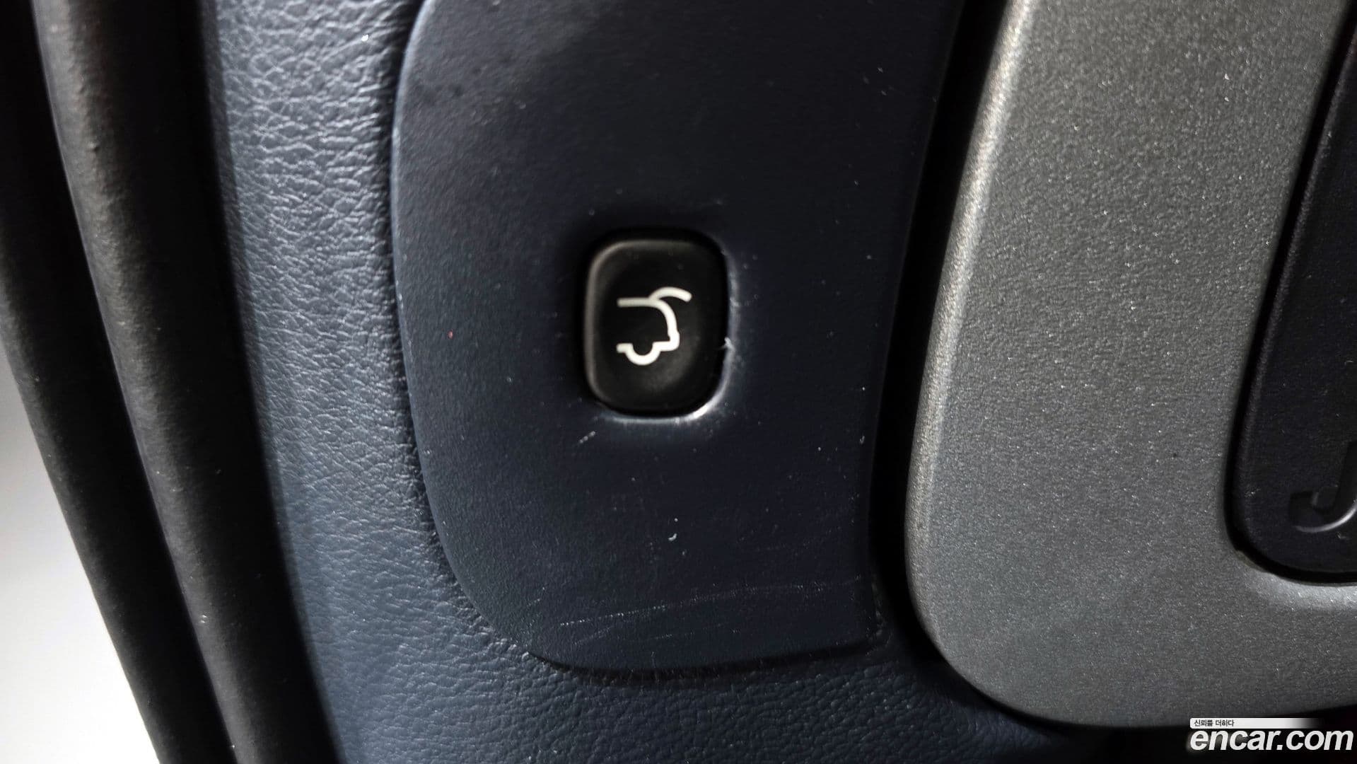 Main__Slider__Photo:Cherokee Jeep 2016.11-19