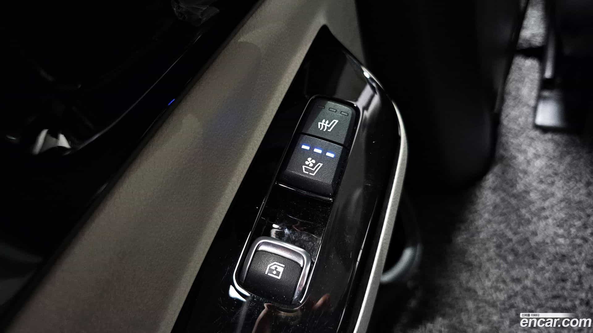 Canival Kia 2022.1-OPTION-023