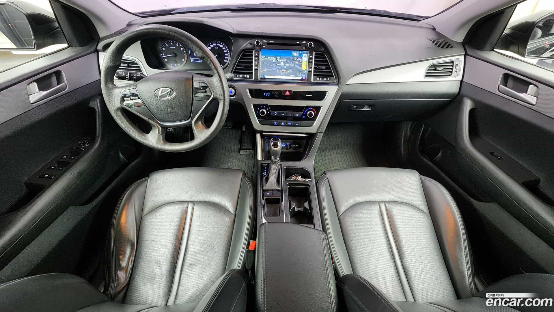 Sonata Hyundai 2014.9-INNER-007