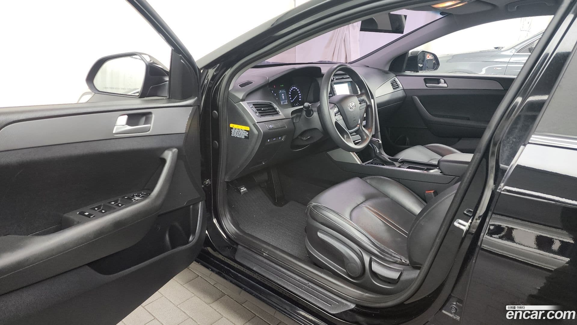 Main__Slider__Photo:Sonata Hyundai 2014.9-9