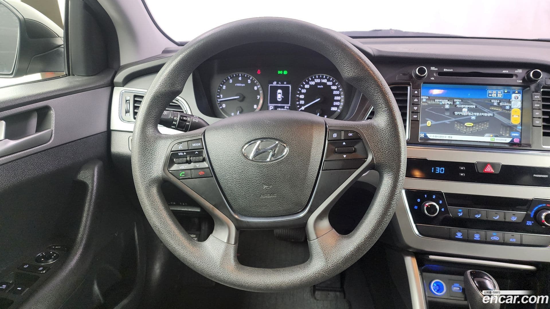 Main__Slider__Photo:Sonata Hyundai 2014.9-12