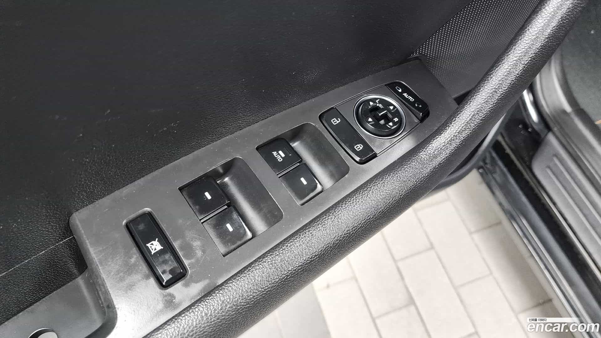 Sonata Hyundai 2014.9-OPTION-023