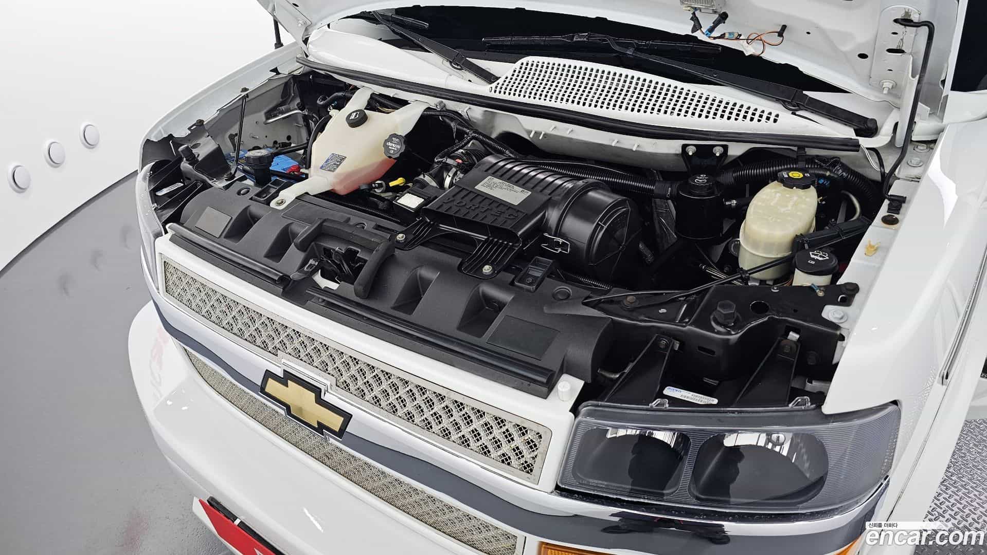 Express Van Chevrolet 2018.2-INNER-006