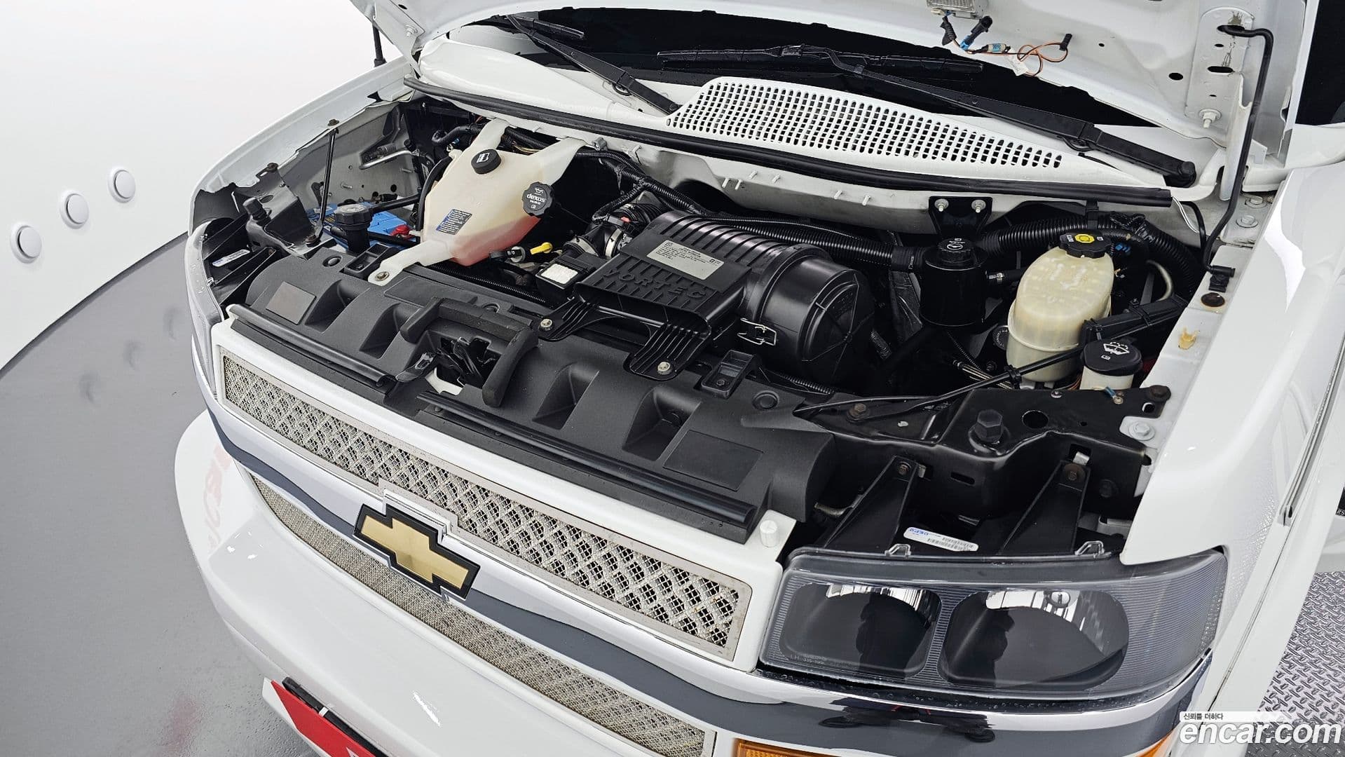 Main__Slider__Photo:Express Van Chevrolet 2018.2-5