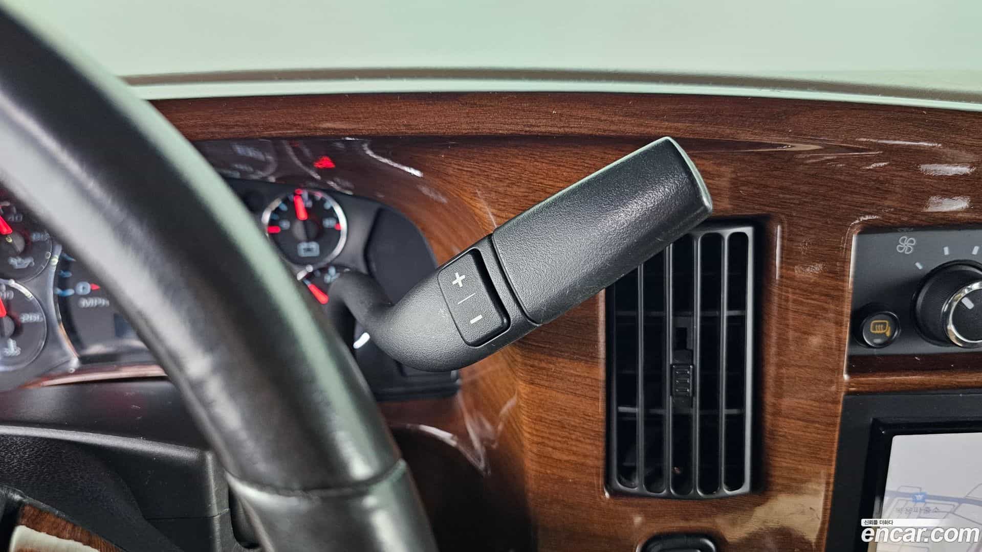 Express Van Chevrolet 2018.2-INNER-009