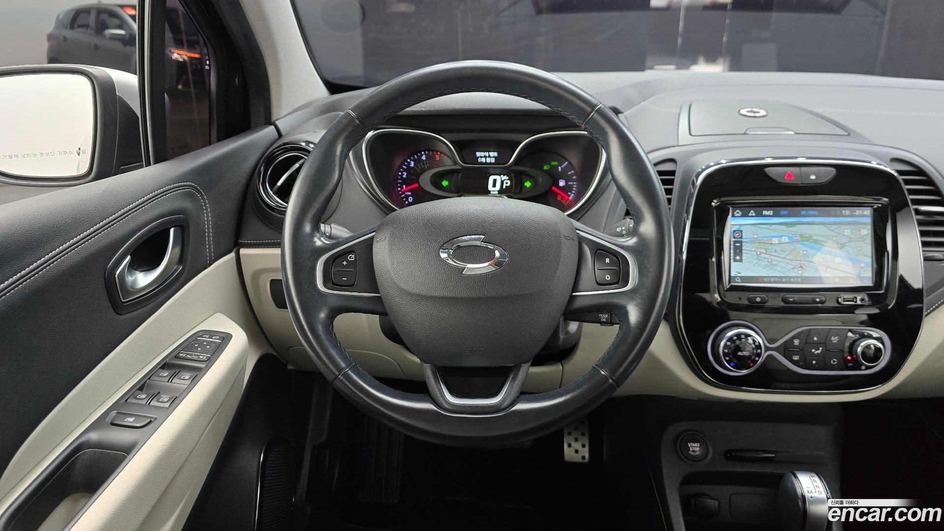 Main__Slider__Photo:QM3 Renault-KoreaSamsung 2019.7-12