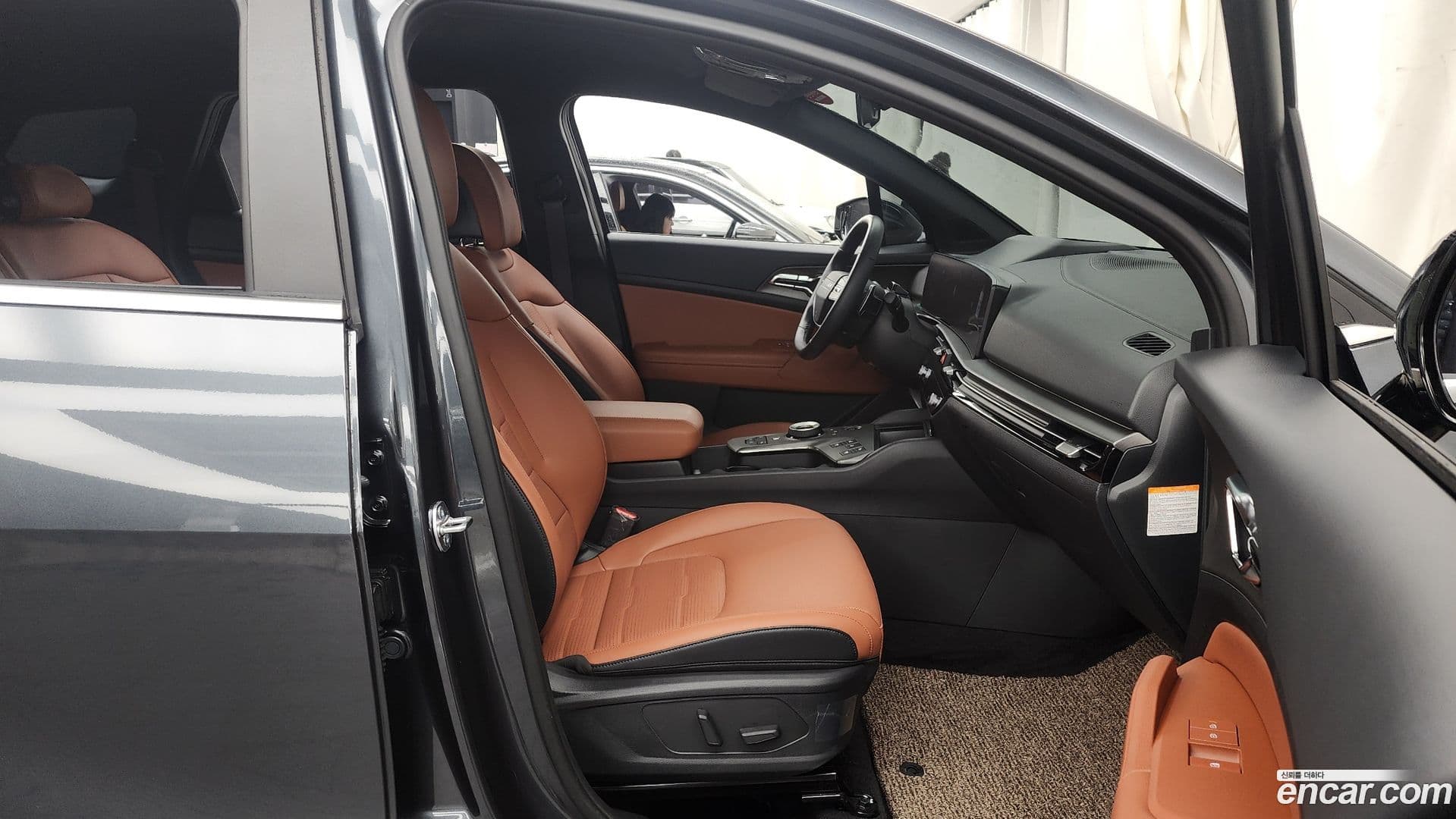 Main__Slider__Photo:Sportage Kia 2025.4-10