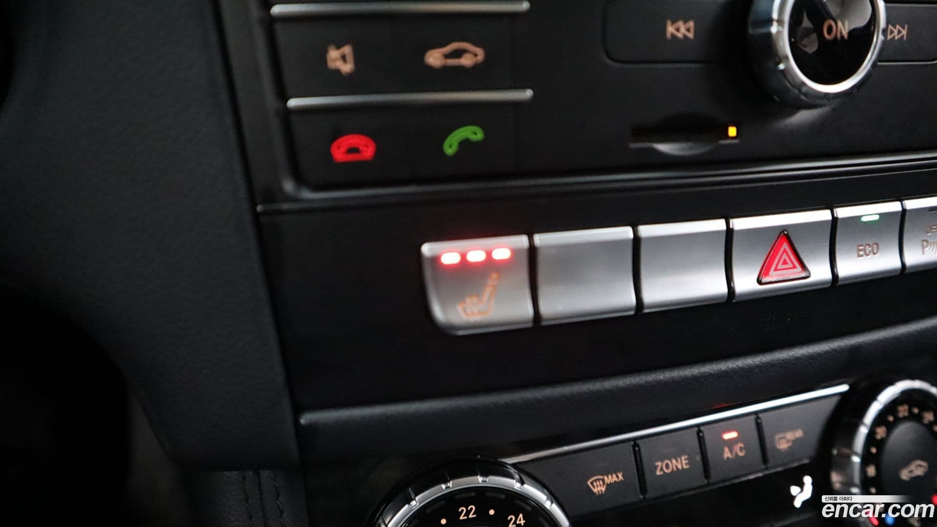 Main__Slider__Photo:CLS-Class Mercedes-Benz 2016.4-13