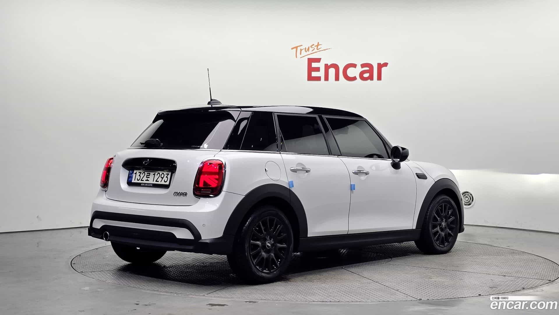 Cooper Mini 2024.1-OUTER-002