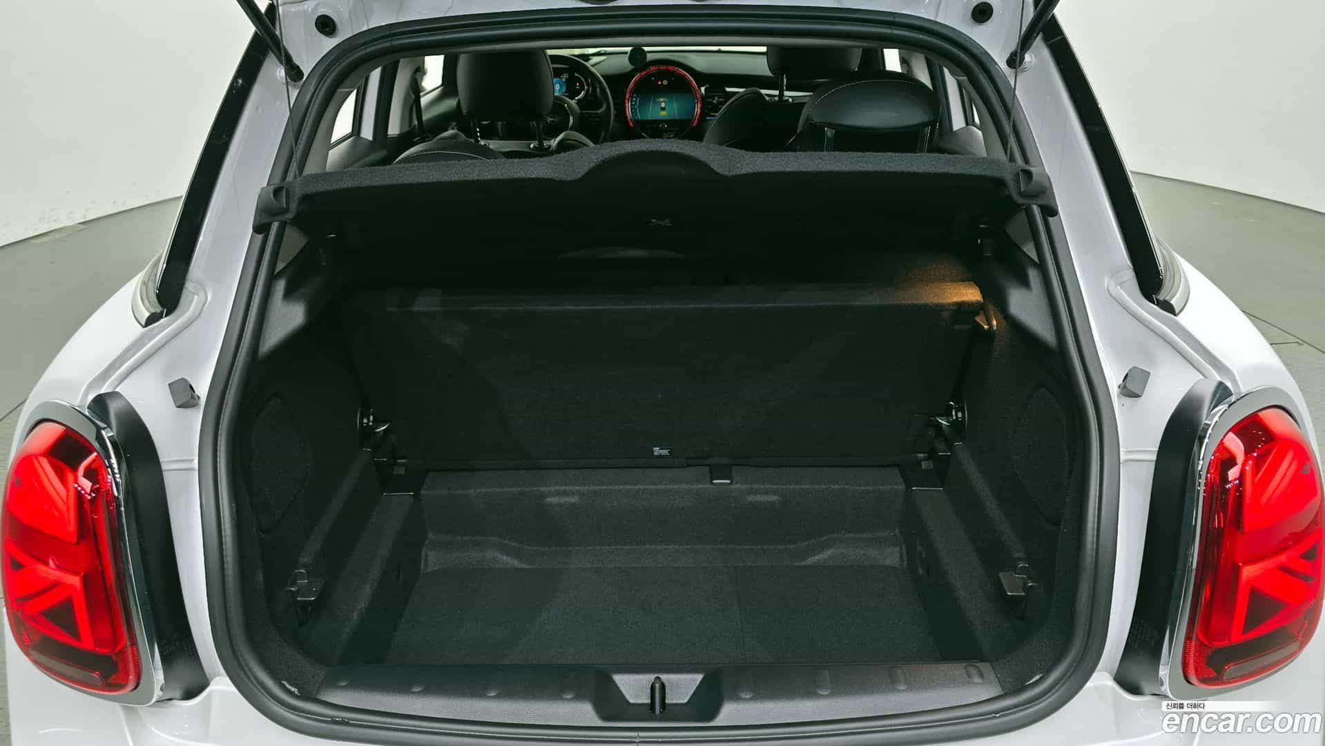 Cooper Mini 2024.1-OPTION-024