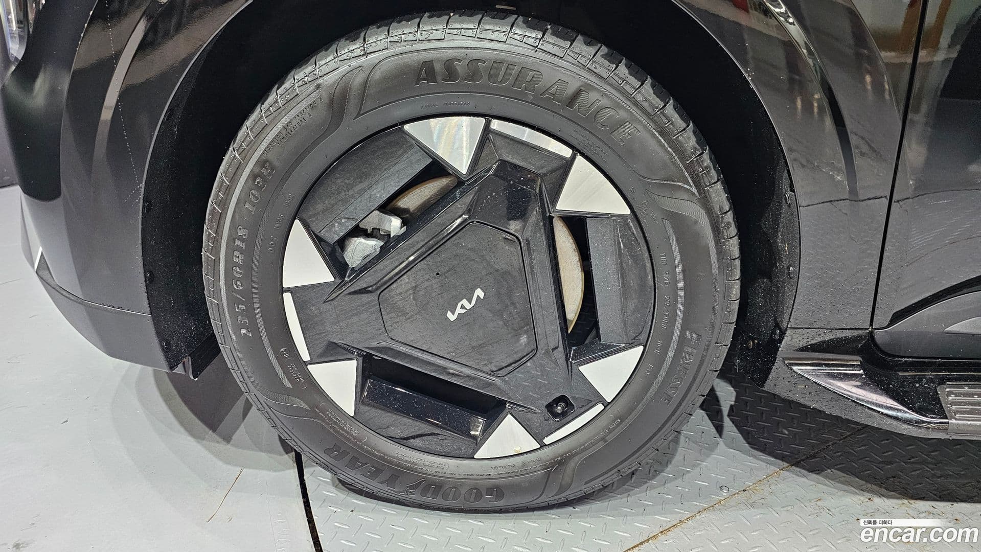 Main__Slider__Photo:Canival Kia 2024.9-4