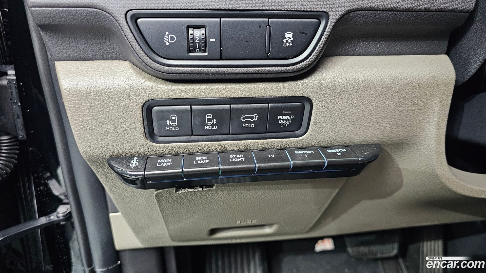 Main__Slider__Photo:Canival Kia 2024.9-12