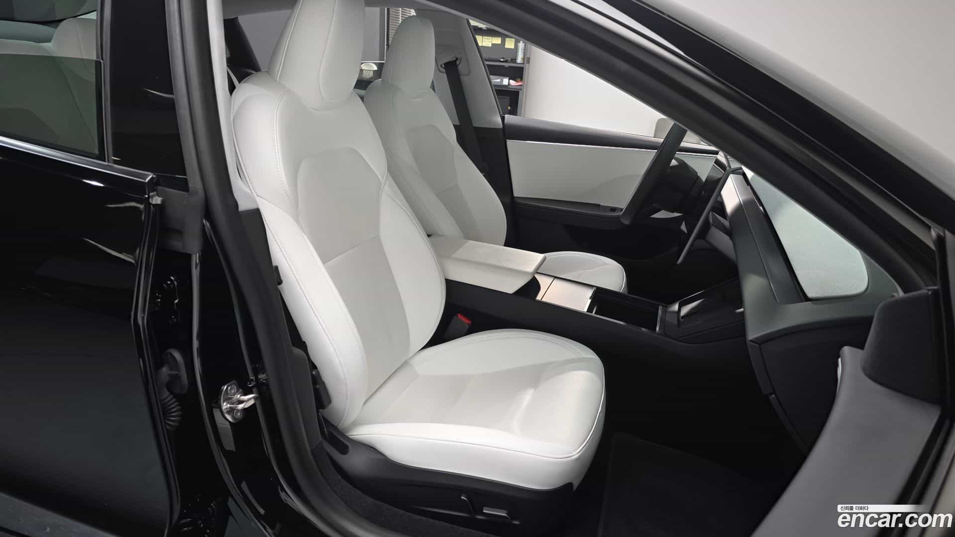 Model 3 Tesla 2024.6-INNER-010