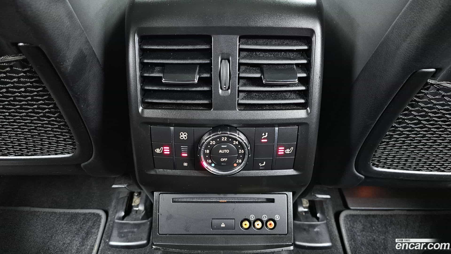 GLE-Class Mercedes-Benz 2017.11-OPTION-022