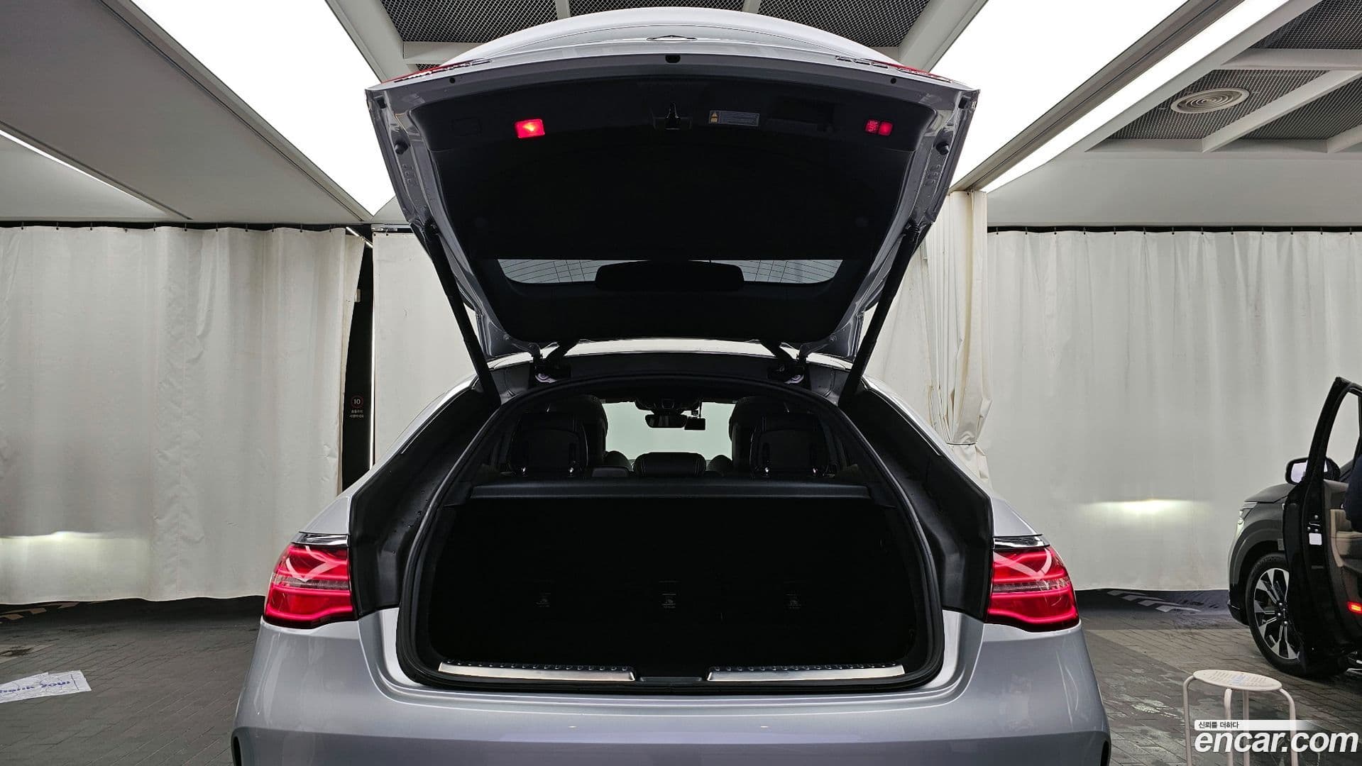 Main__Slider__Photo:GLE-Class Mercedes-Benz 2017.11-19