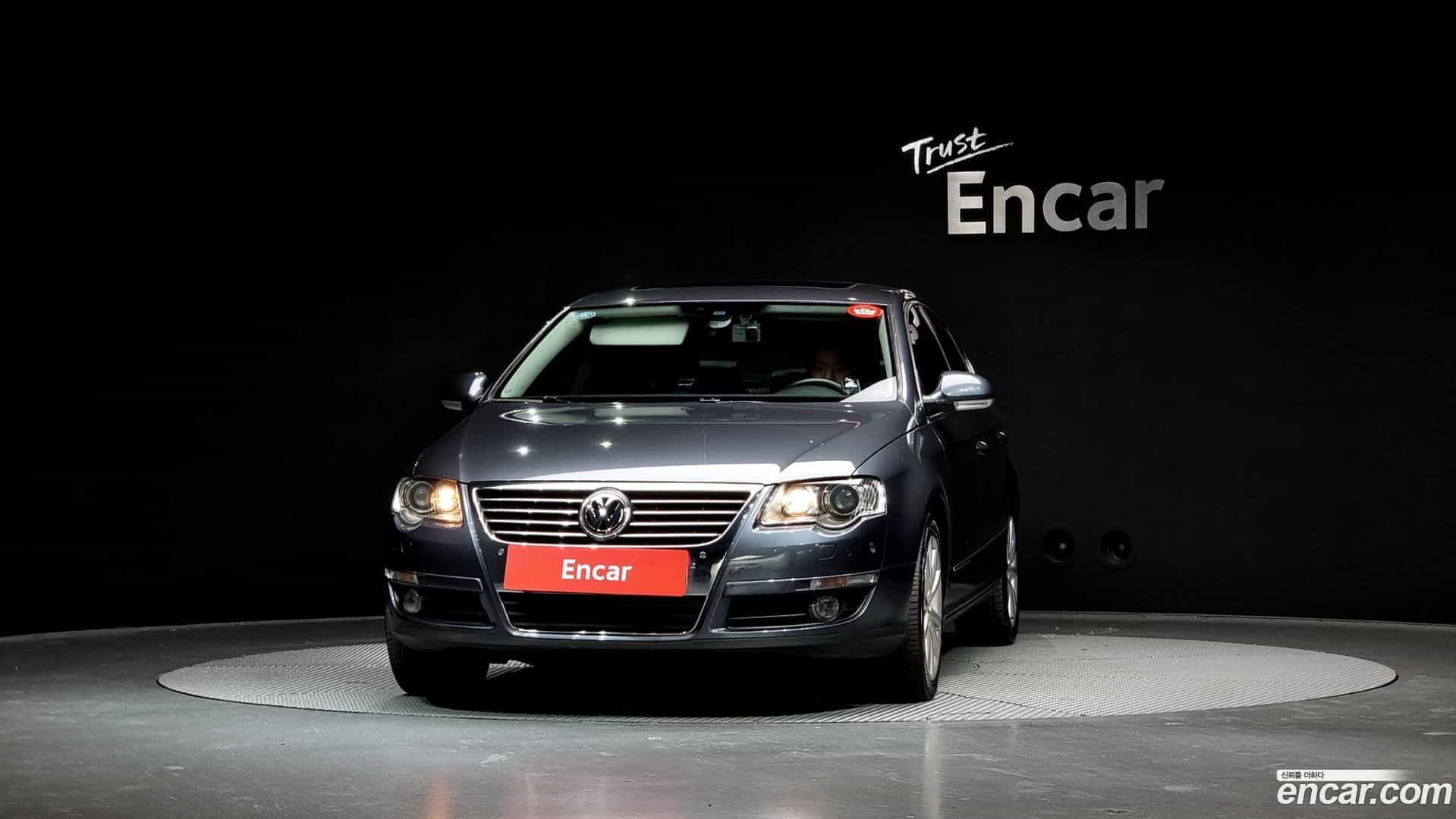 Passat Volkswagen 2010.11-OUTER-003