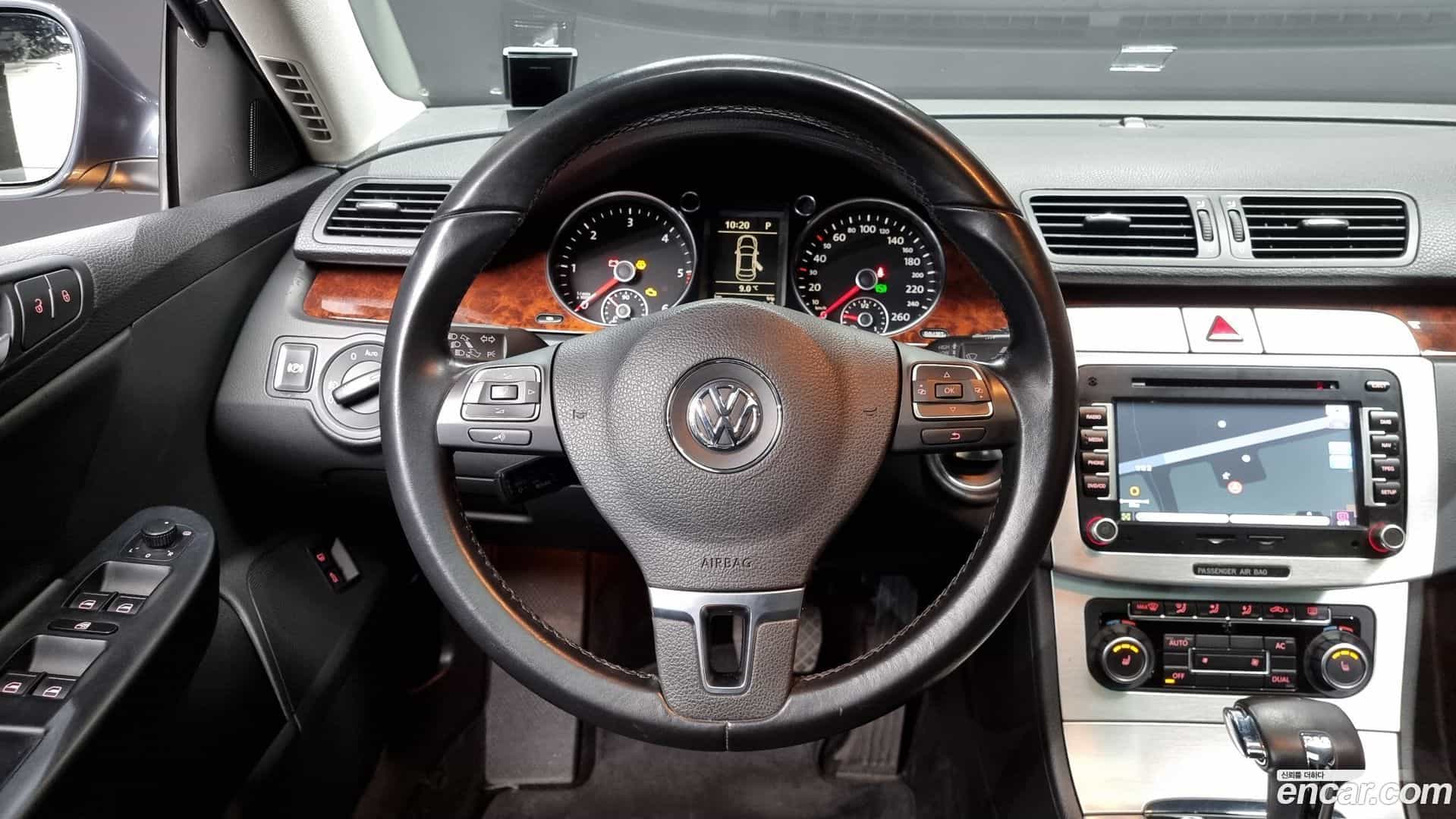 Passat Volkswagen 2010.11-OPTION-017