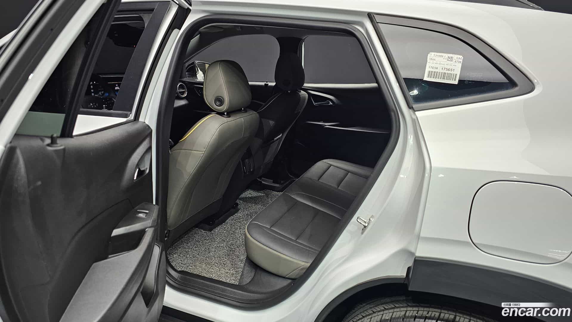 Trax Chevrolet 2024.11-OPTION-016