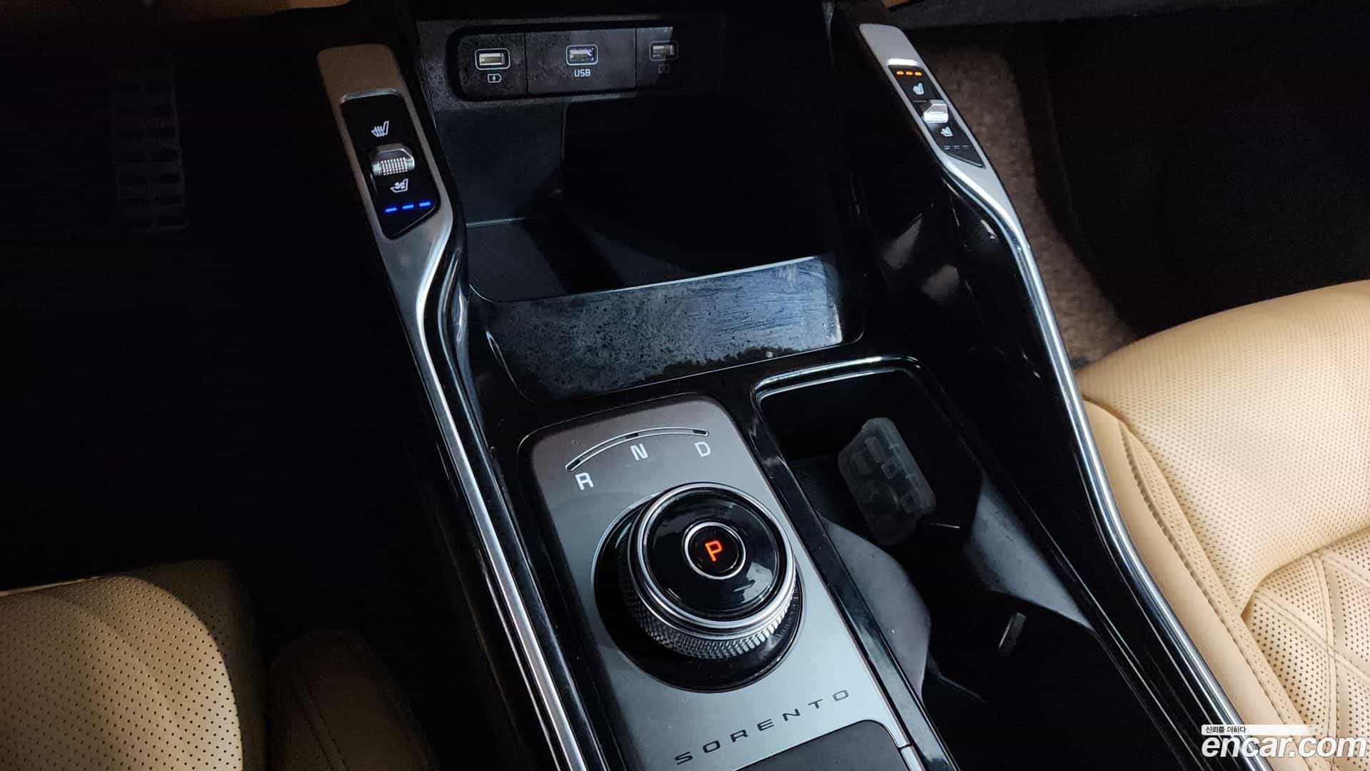 Sorento Kia 2021.5-INNER-009