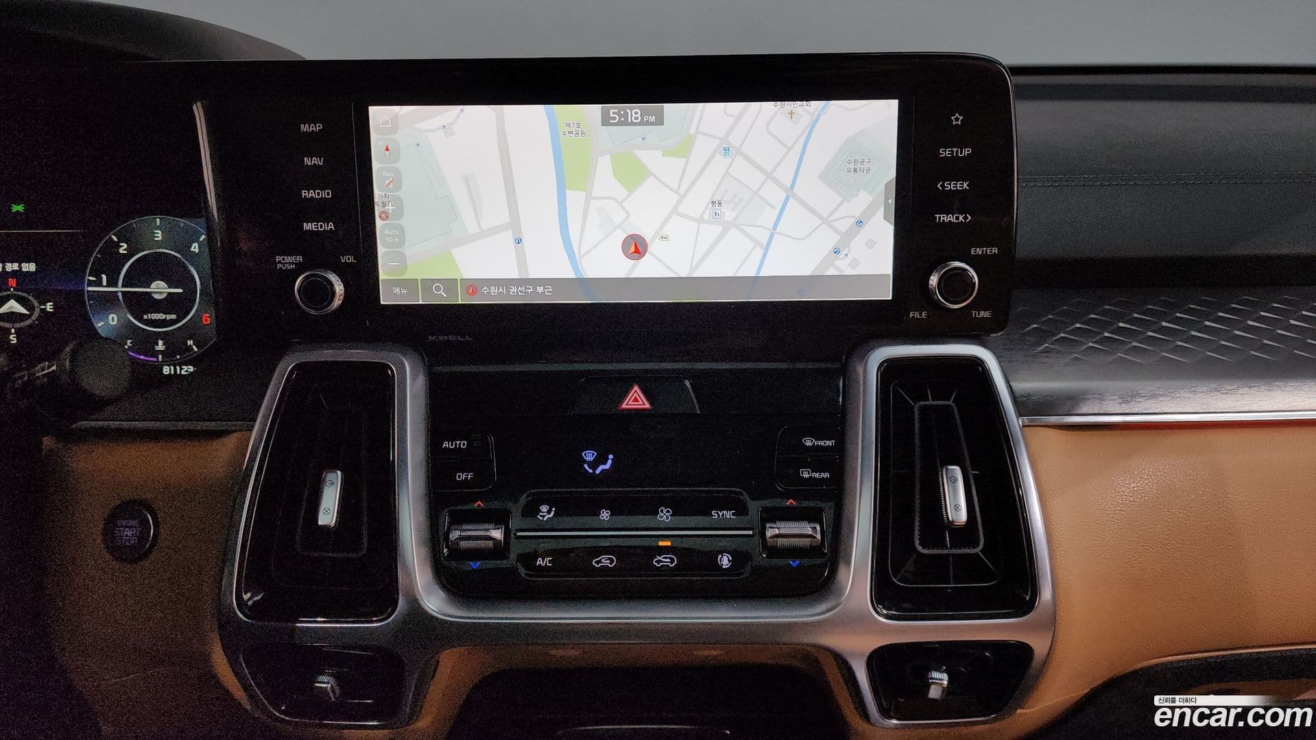 Main__Slider__Photo:Sorento Kia 2021.5-13