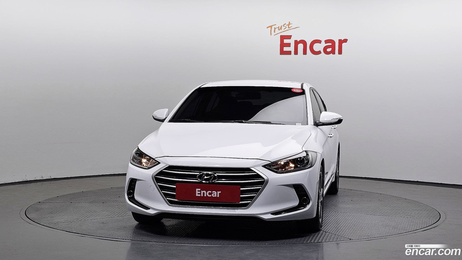 Main__Slider__Photo:AVANTE Hyundai 2017.9-2