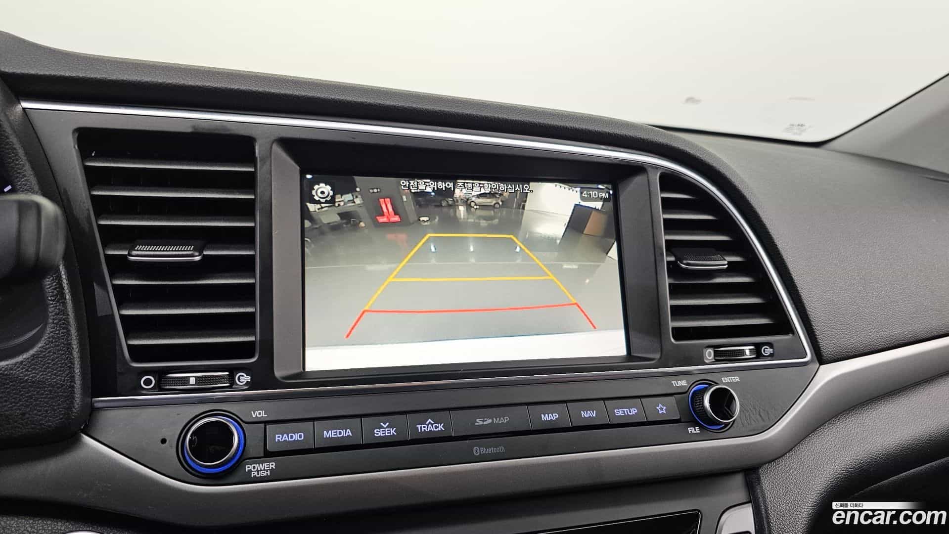 AVANTE Hyundai 2017.9-OPTION-022