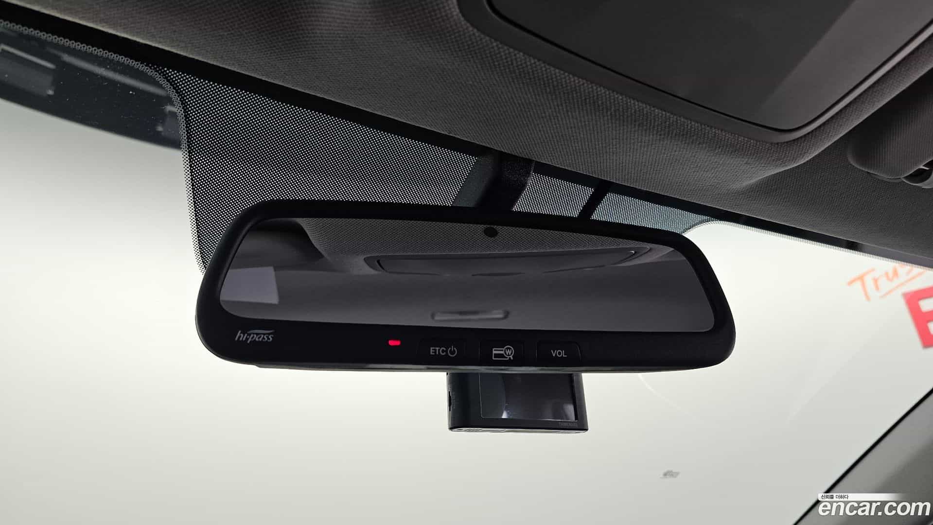 AVANTE Hyundai 2017.9-OPTION-023