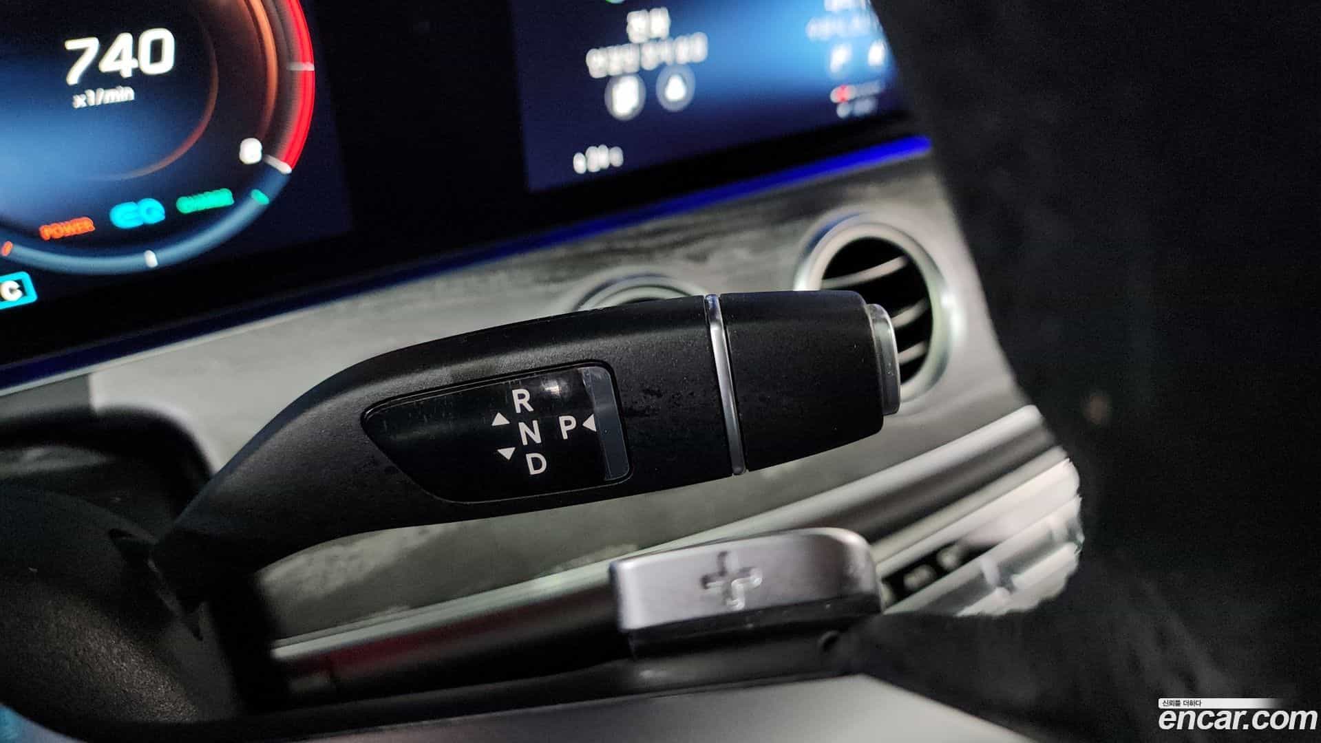 E-Class Mercedes-Benz 2020.11-INNER-009