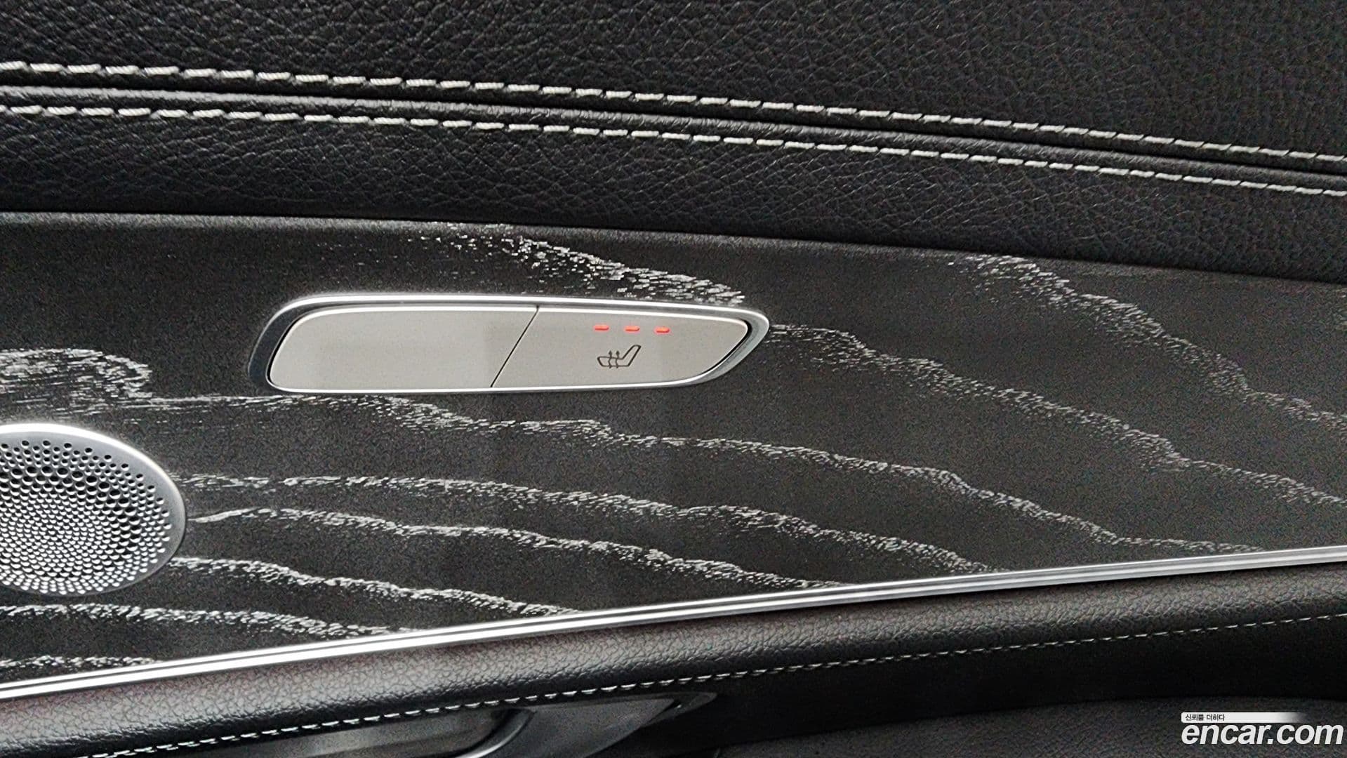 Main__Slider__Photo:E-Class Mercedes-Benz 2020.11-17