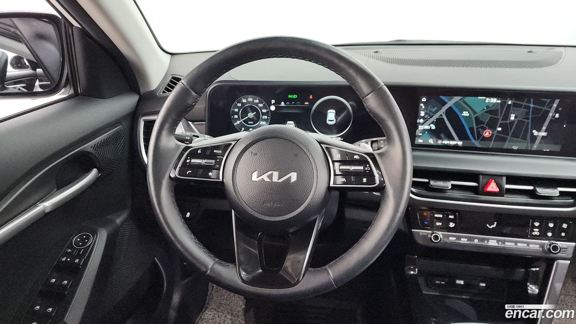 Main__Slider__Photo:Seltos Kia 2023.11-12