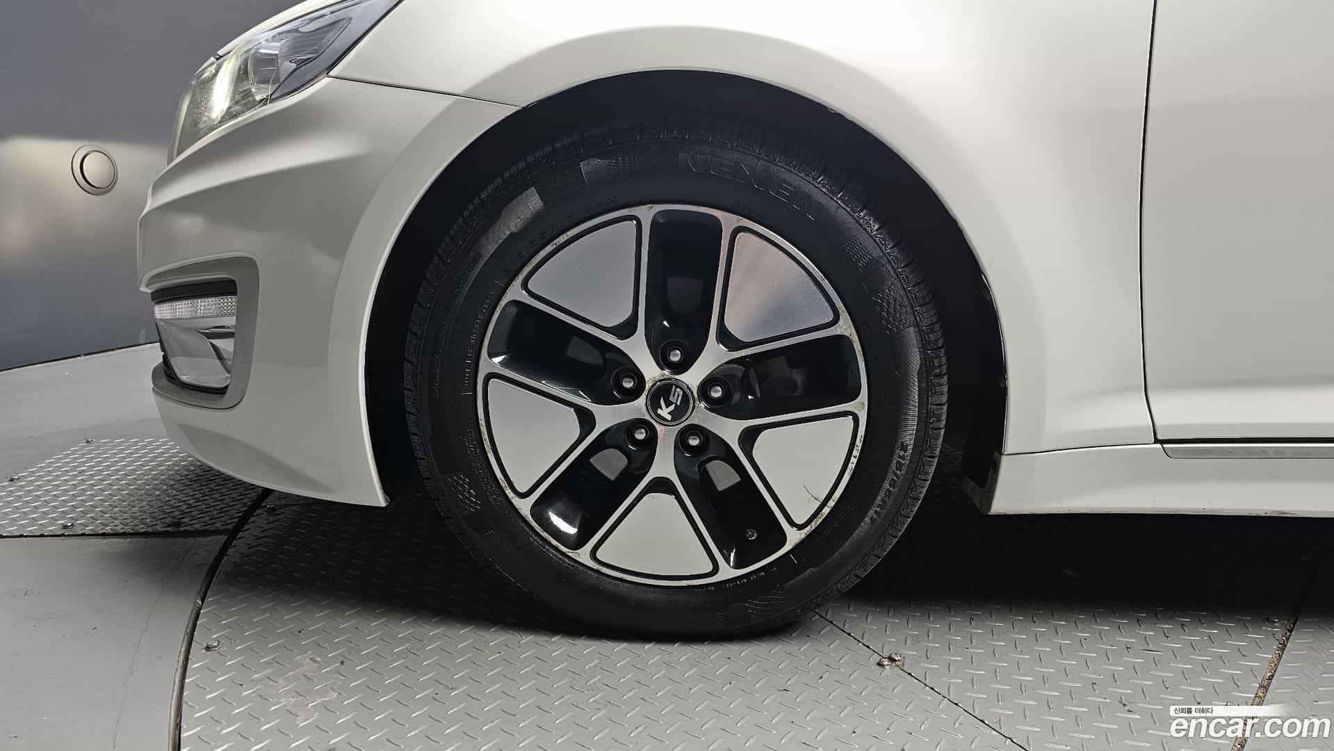 K5 Kia 2012.1-OUTER-005