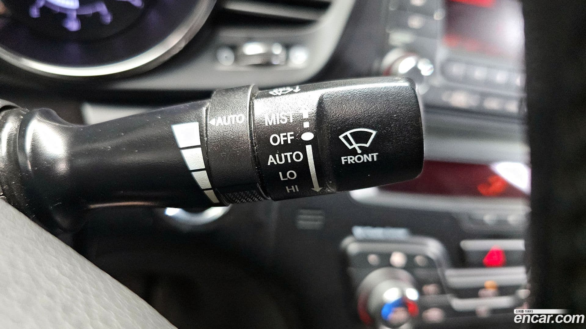 Main__Slider__Photo:K5 Kia 2012.1-16