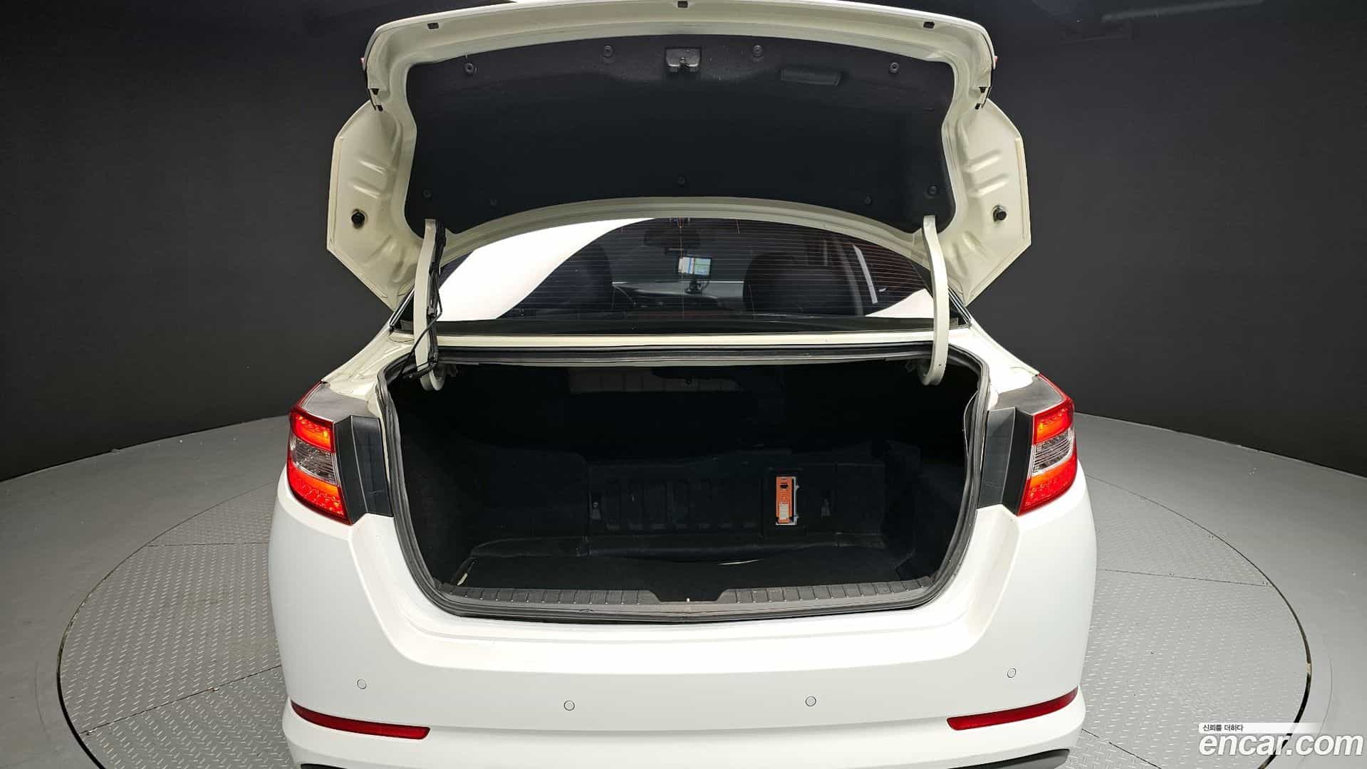 K5 Kia 2012.1-OPTION-024