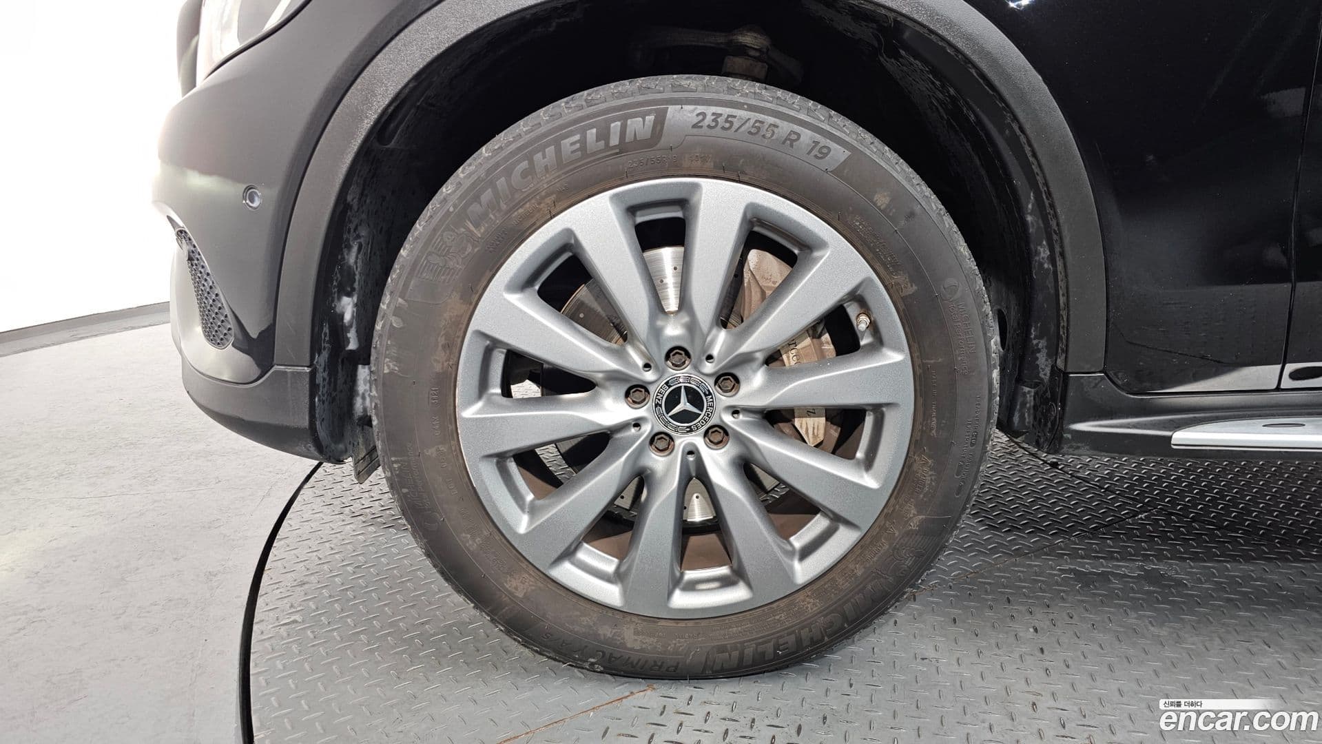 Main__Slider__Photo:GLC-Class Mercedes-Benz 2019.0-4