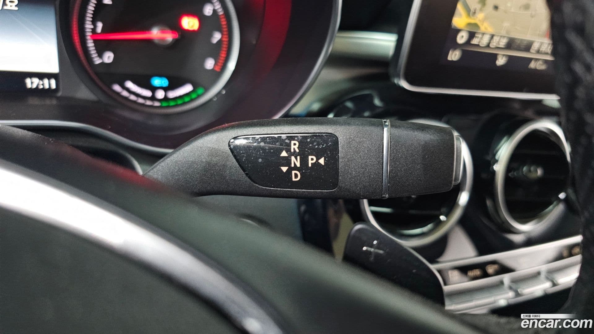 Main__Slider__Photo:GLC-Class Mercedes-Benz 2019.0-8