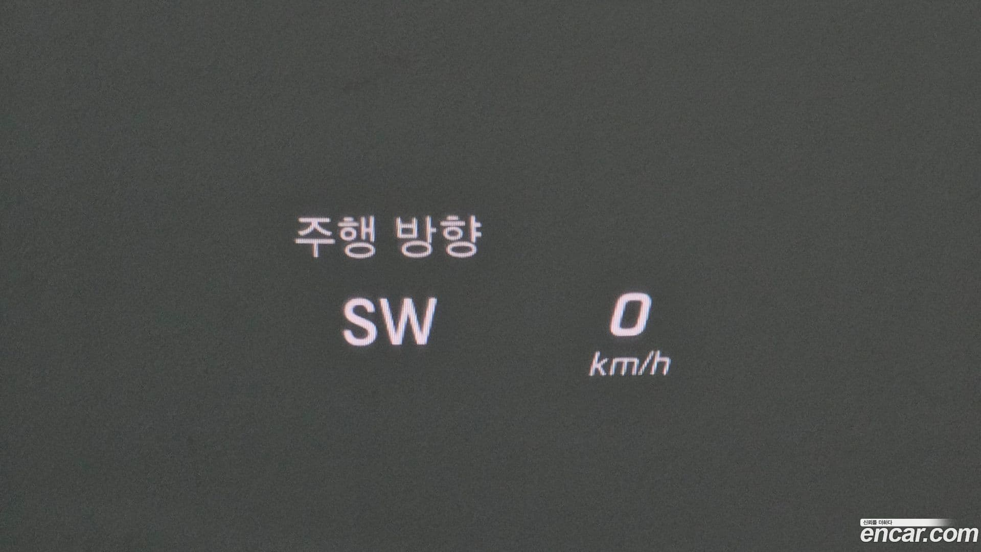 Main__Slider__Photo:GLC-Class Mercedes-Benz 2019.0-15