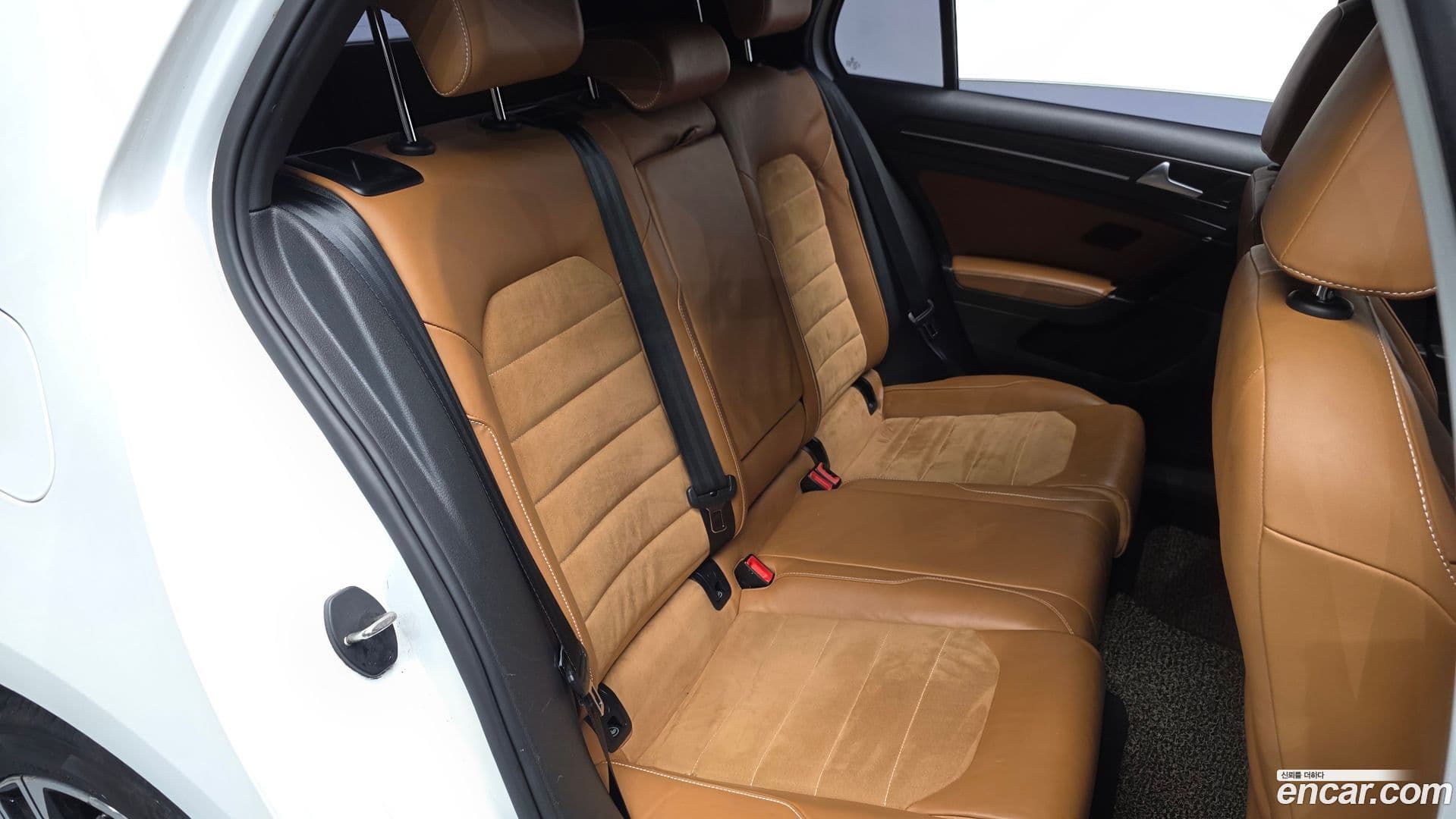 Main__Slider__Photo:Golf Volkswagen 2015.0-11