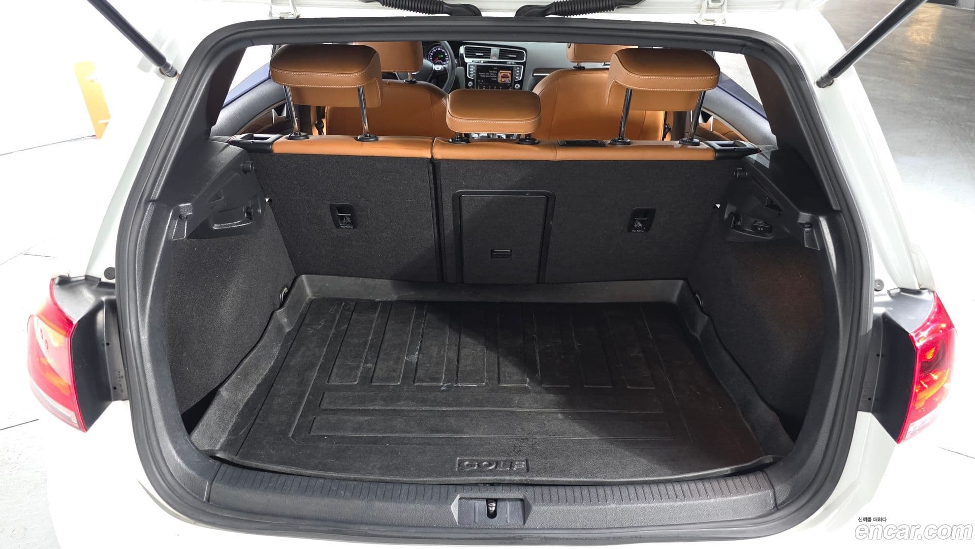 Main__Slider__Photo:Golf Volkswagen 2015.0-19