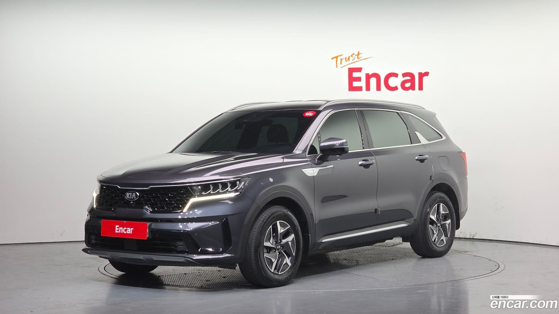 Main__Slider__Photo:Sorento Kia 2020.10-0