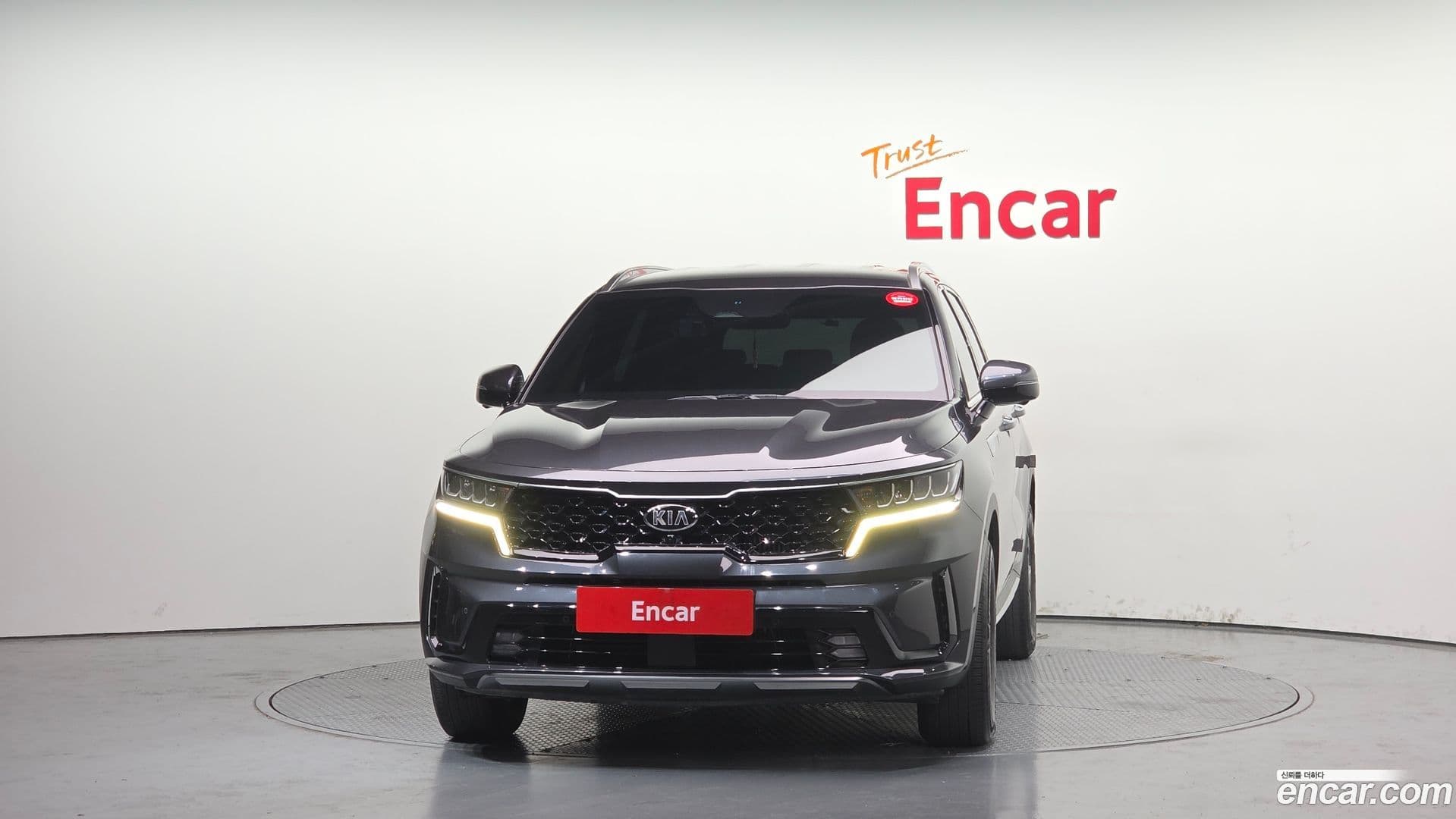 Main__Slider__Photo:Sorento Kia 2020.10-2