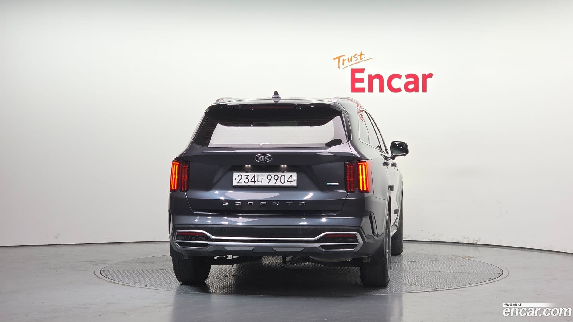 Main__Slider__Photo:Sorento Kia 2020.10-3